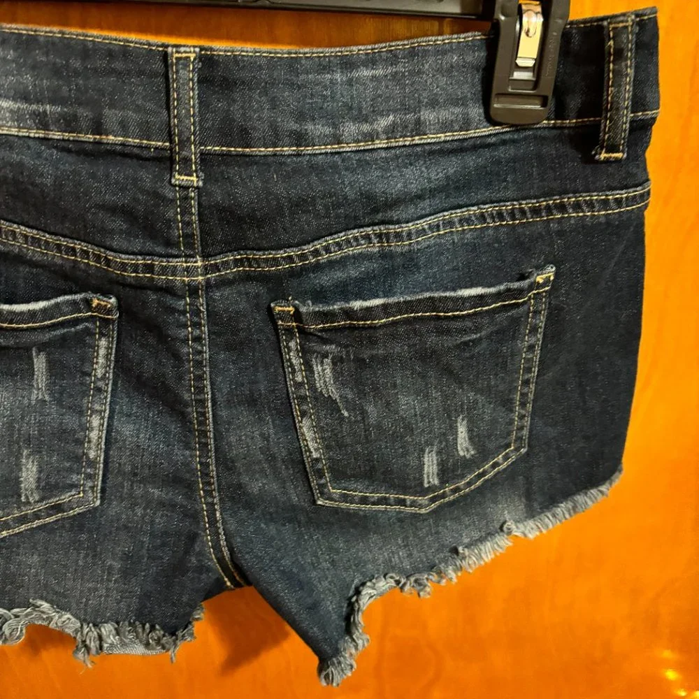 Empyre Jenna Distressed Blue Denim Shorts Size‎ 3